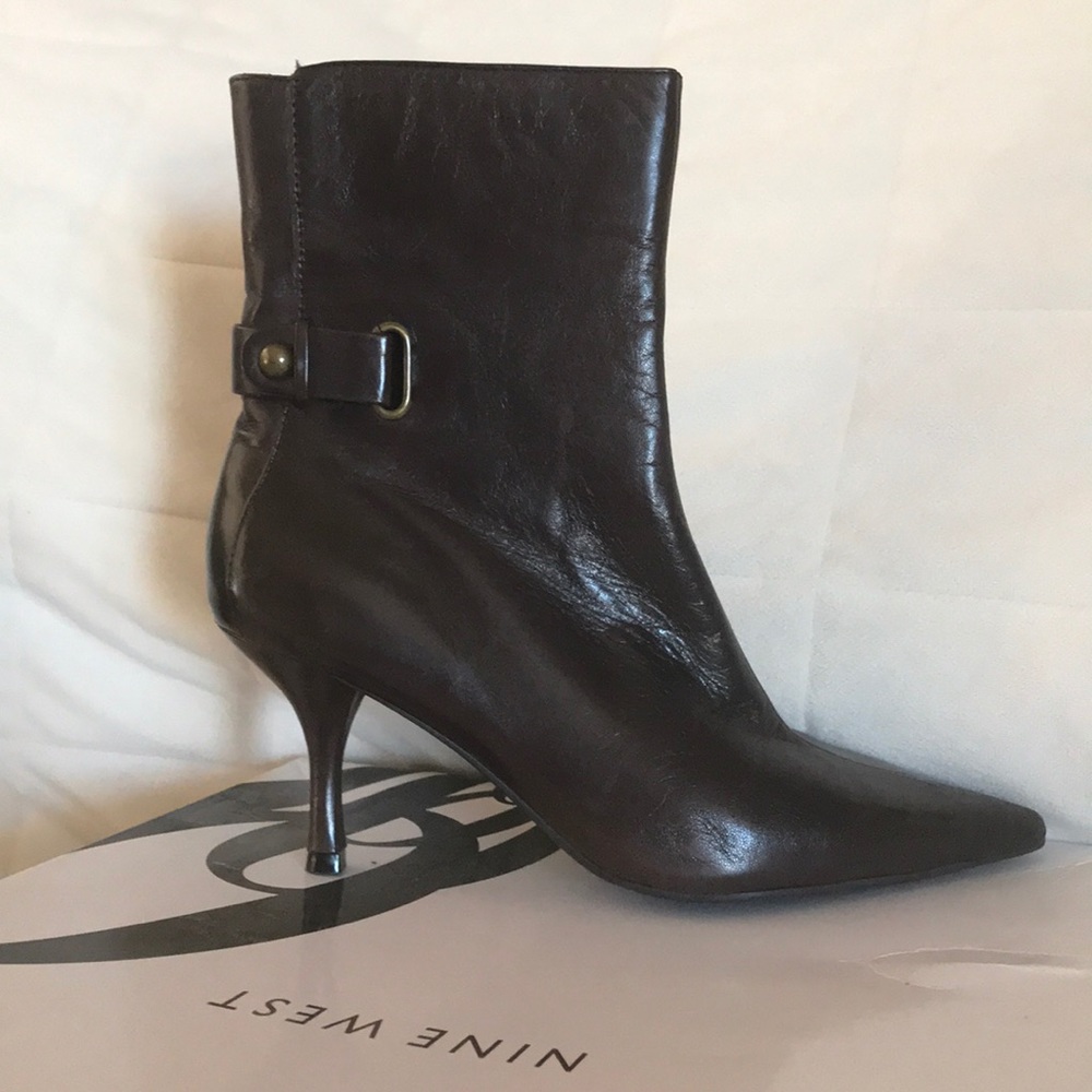 Nine West brown boot. Never worn outside. Size 5